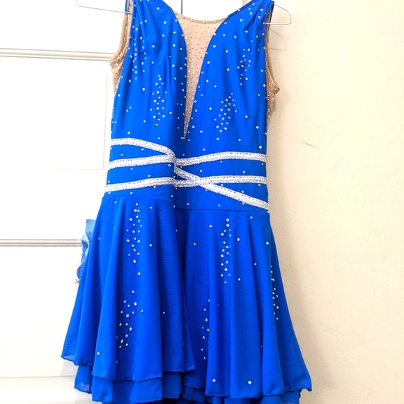 Beautiful Ice Dance/Skating Dress in Women's Size Small - Picture 1 of 3